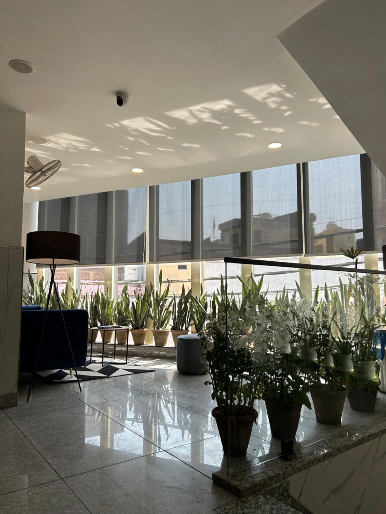 Gallivanto Inn Delhi  Luaran gambar